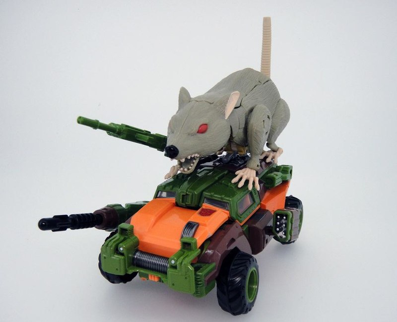 transformers legends figures